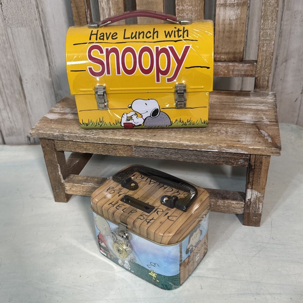 Vintage Hallmark Snoopy Peanuts Mini Metal Lunchbox And Bank Tin Set
